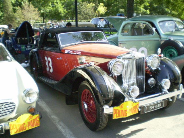 harryandcathyhicklings1938mgsa.jpg