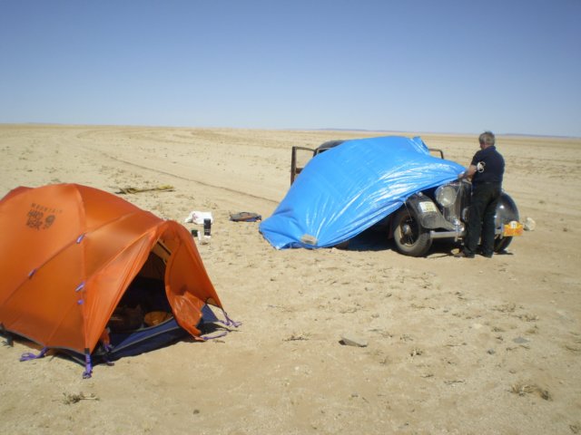 tryingtokeepthecarcoolasthetentwasnowlikeapressurecooker.jpg